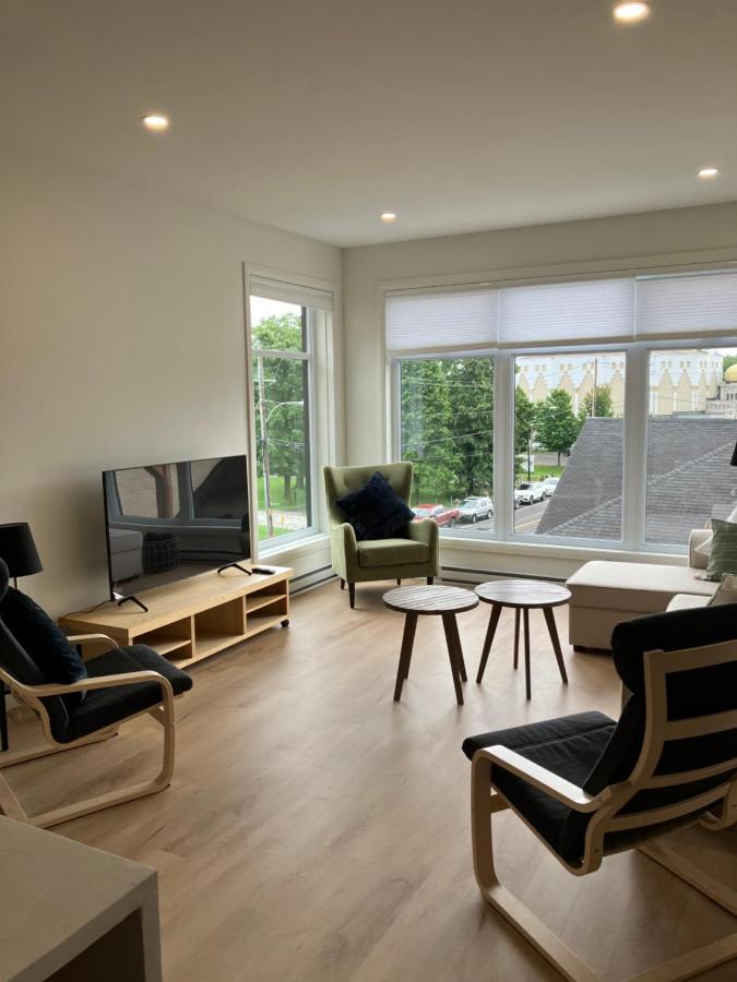 Yin Et Yang Apartment Sainte-Anne-de-Beaupre Bagian luar foto